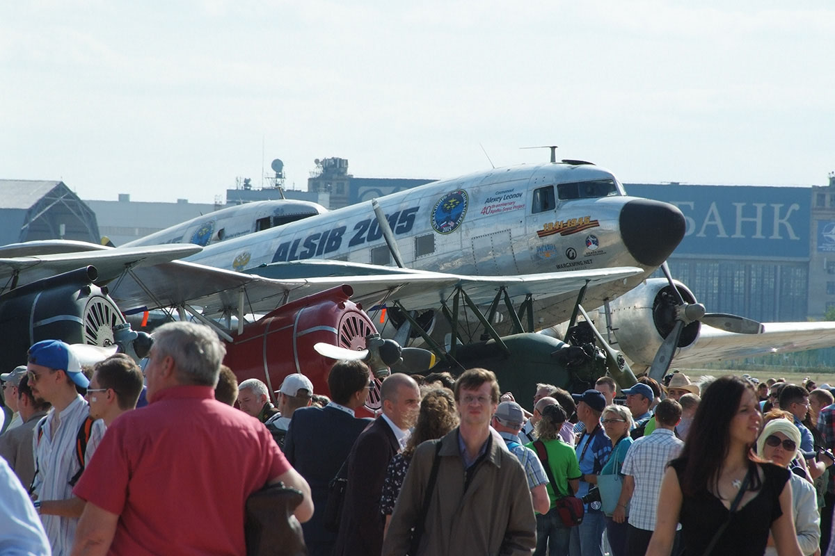   Douglas C-47 Skytrain,   -